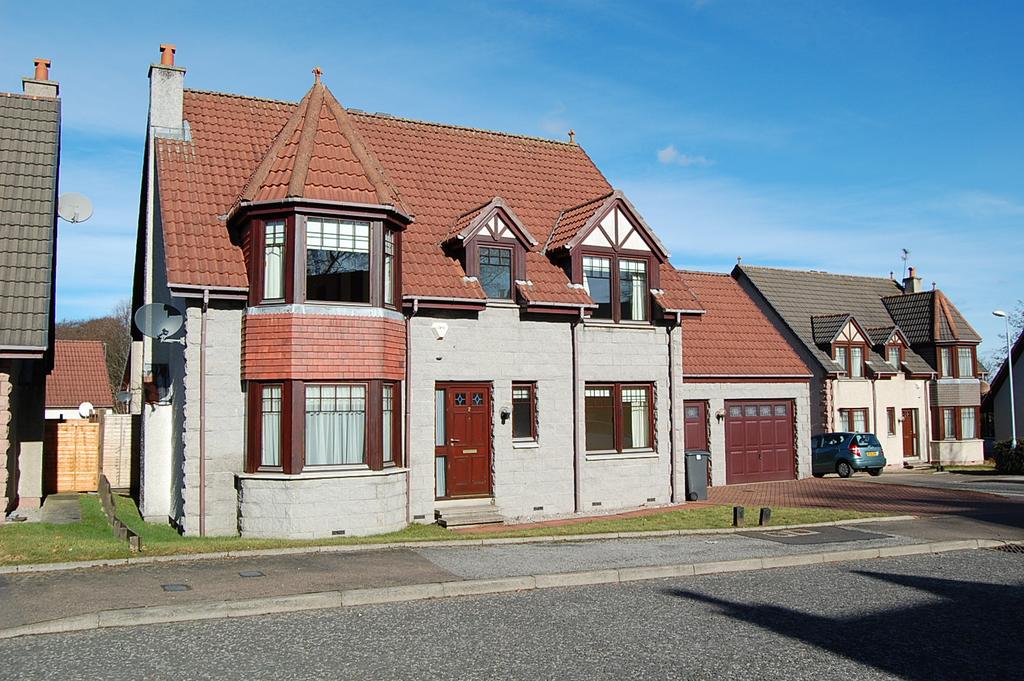Macaulay Park, West End, Aberdeen, AB15 4 bed detached house £1,890