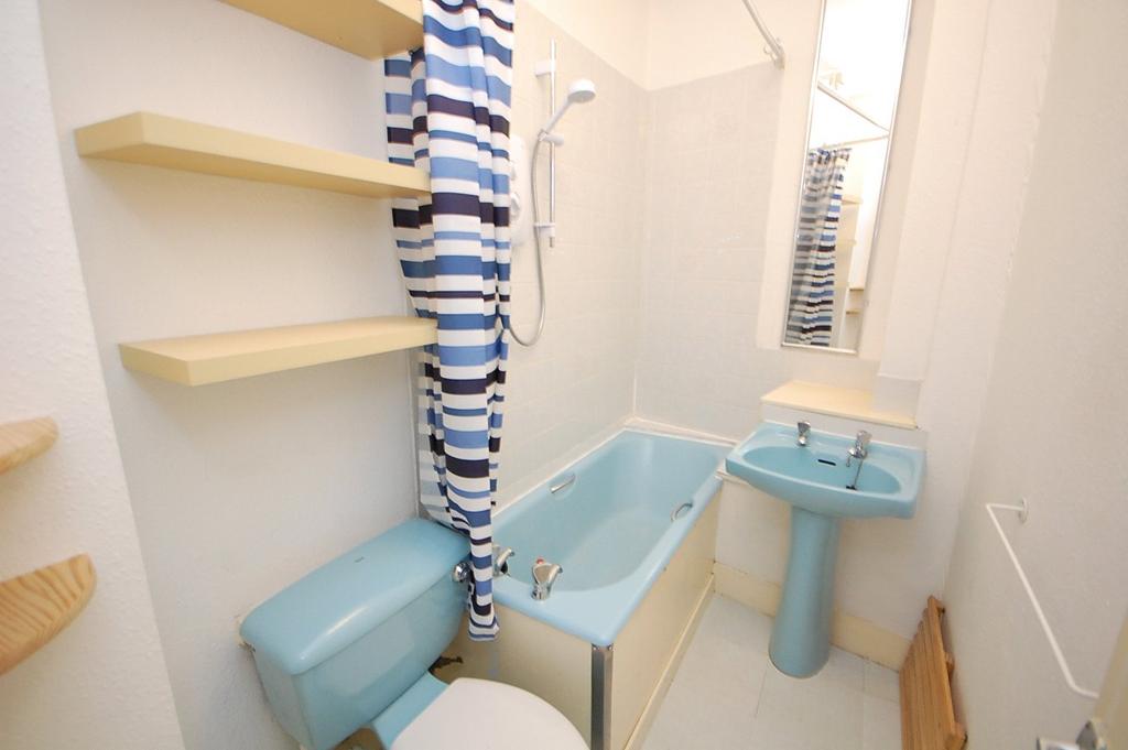 Picture 7