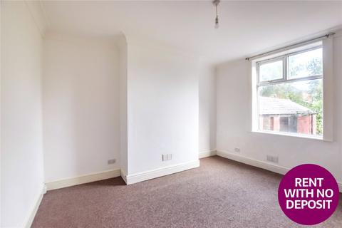 3 bedroom semi-detached house to rent, Worsley Road, Eccles, Manchester, M30