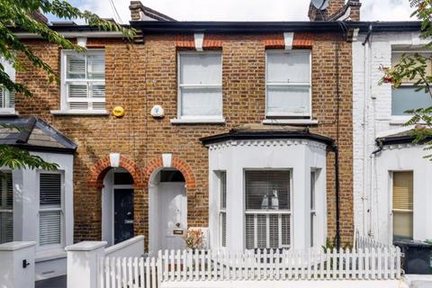 10 Gayford Road, London, W12 9BN
