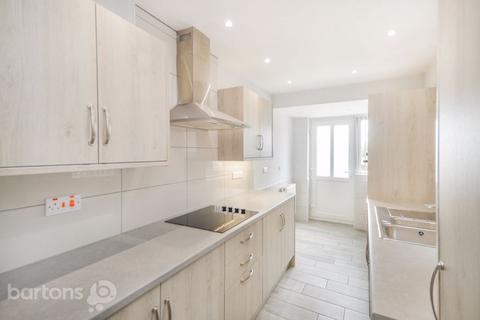 3 bedroom terraced house to rent, St. Johns Road, Laughton en le Morthen