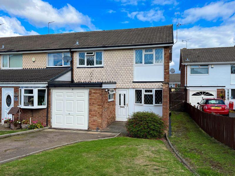 Anson Close, Great Wyrley, WS6 6JJ 3 bed semidetached house £220,000