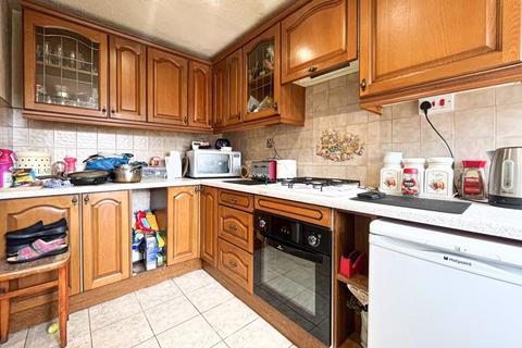 24 Anson Close, Walsall, WS6 6JJ
