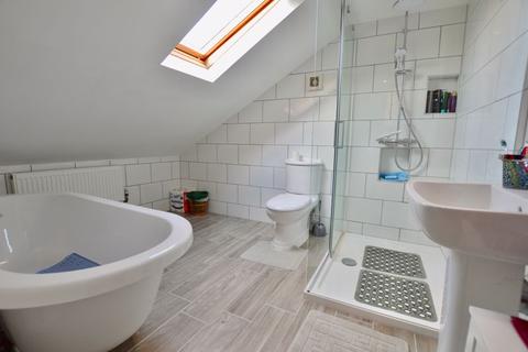16 Deer Park Road, Langtoft, Peterborough, PE6 9RB