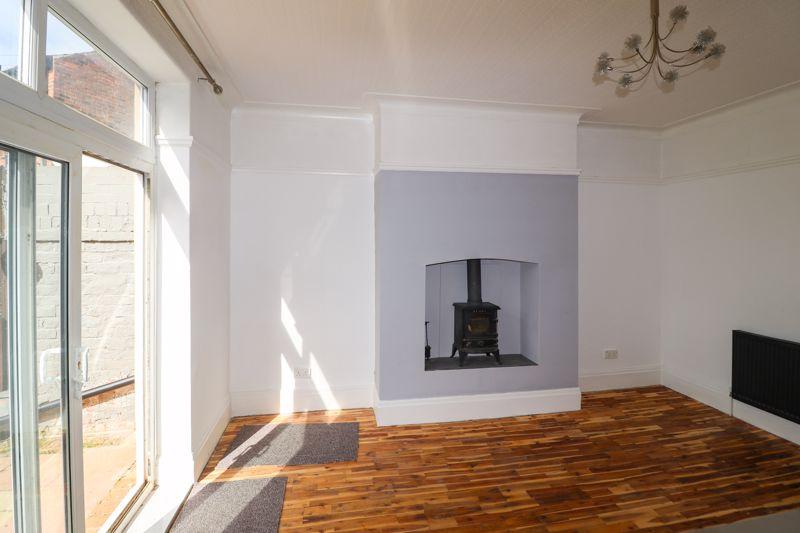 Beech Avenue, Blackpool 3 bed semidetached house £160,000
