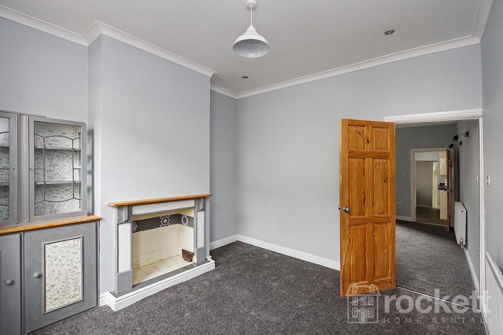 43 Oxford Rd gwi 2422