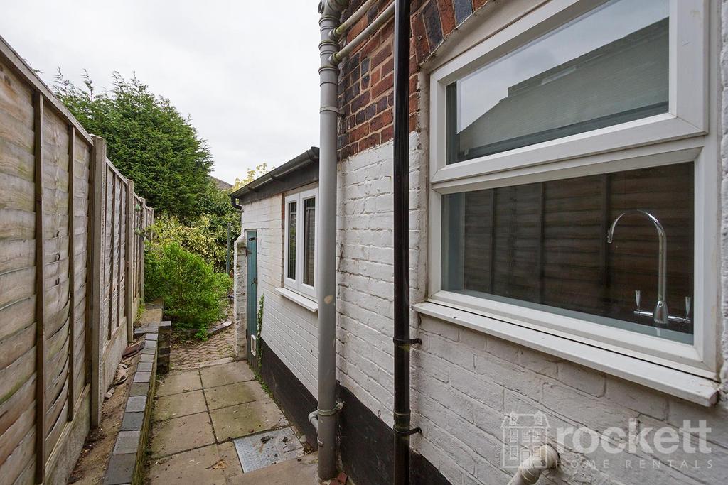 43 Oxford Rd gwi 2452