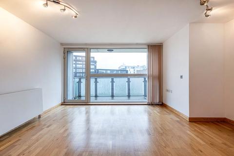 3 bedroom apartment to rent, Ingram Street, Merchant City