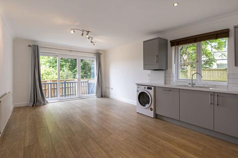 1 bedroom flat to rent, Snowdon road, Westbourne