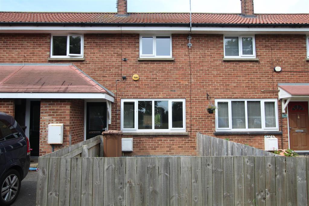 Turmarr Road, Patrington, Hull 2 bed house £550 pcm (£127 pw)