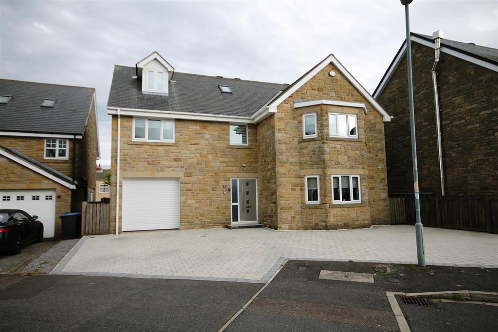 The Paddock, Sunniside, Crook 6 bed detached house for sale £350,000