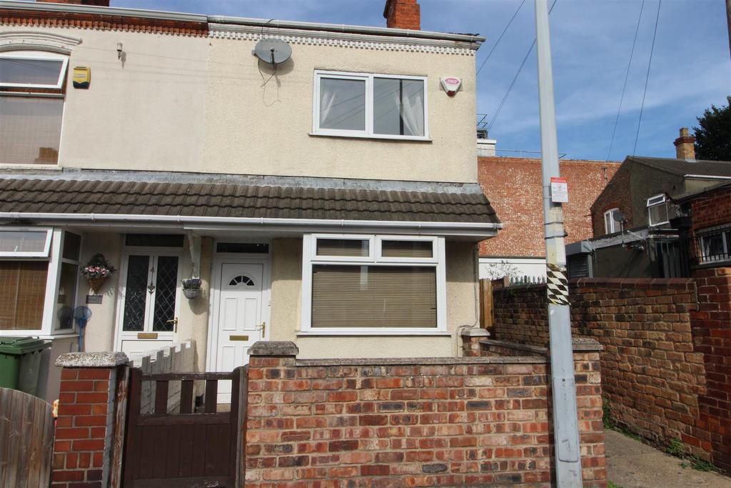 Bentley Street, Cleethorpes, N.E.... 3 bed terraced house £100,000
