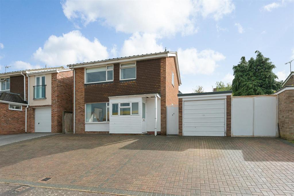 Kingfisher Close, Whitstable 3 bed detached house £475,000
