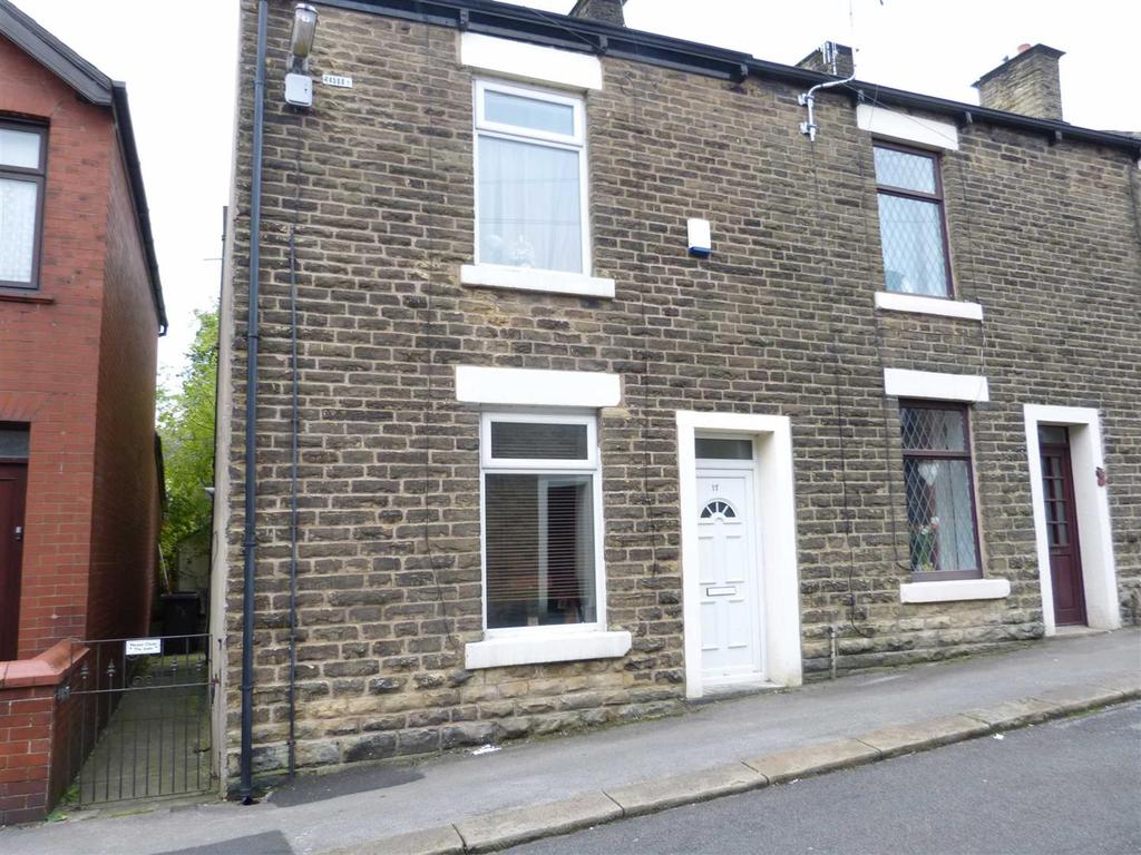 Mount Street, Glossop 2 bed end of terrace house £725 pcm (£167 pw)