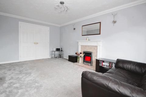 18 Campbell Close, Buntingford, SG9 9BY