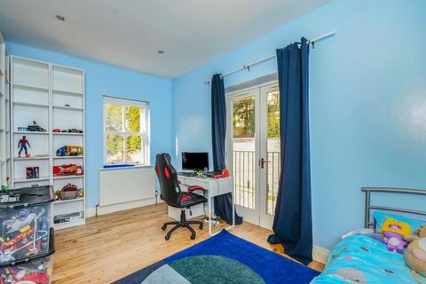 52 Daniel Hill, Sheffield, S6 3JF