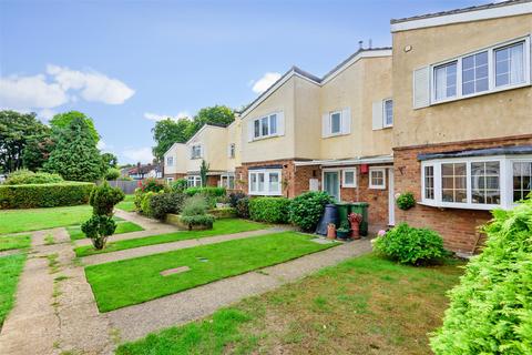94 Corbet Close, Wallington, SM6 7AR