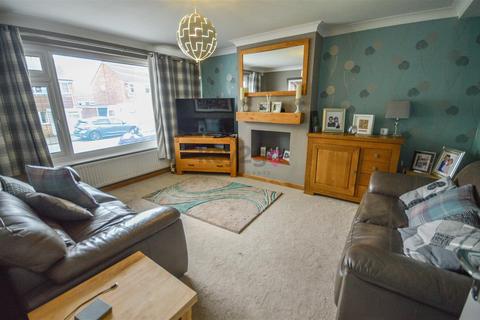 4 bedroom detached house for sale - Pear Tree Close, Killamarsh, Sheffield, S21