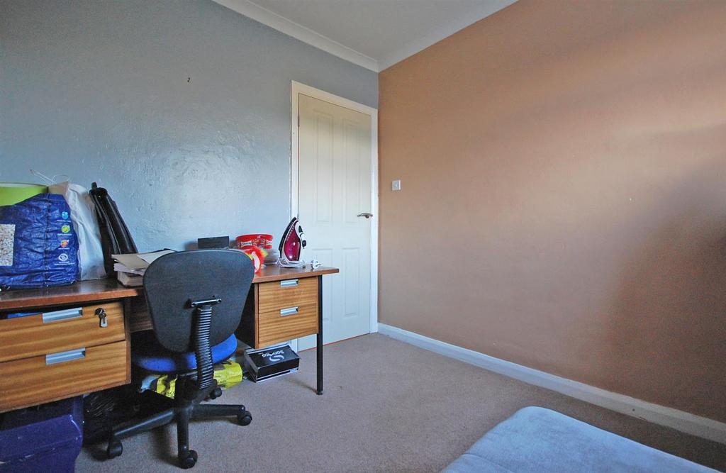 Bed 4.jpg
