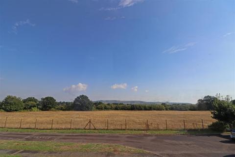 20 Brookland Way, Coldwaltham, Pulborough, RH20 1LT