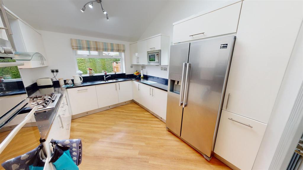 Grange Drive Kitchen