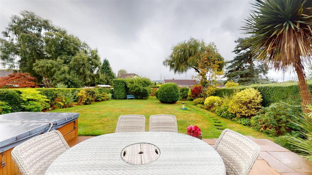 Grange Drive Garden