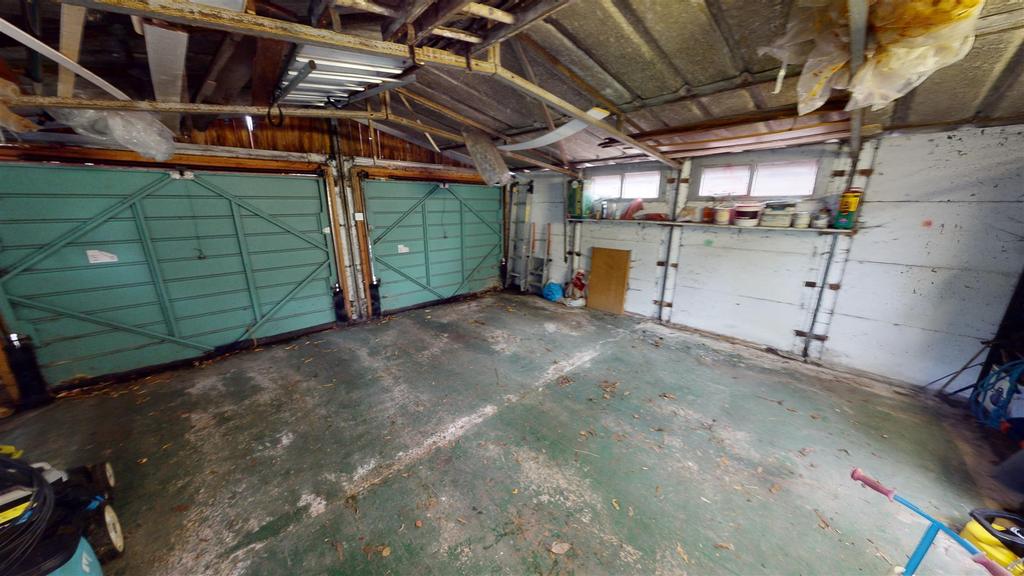 Grange Drive Double Garage