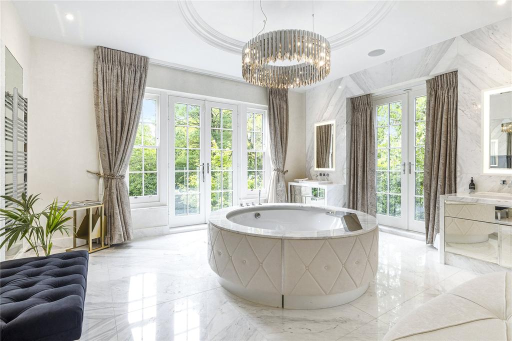Principal Ensuite