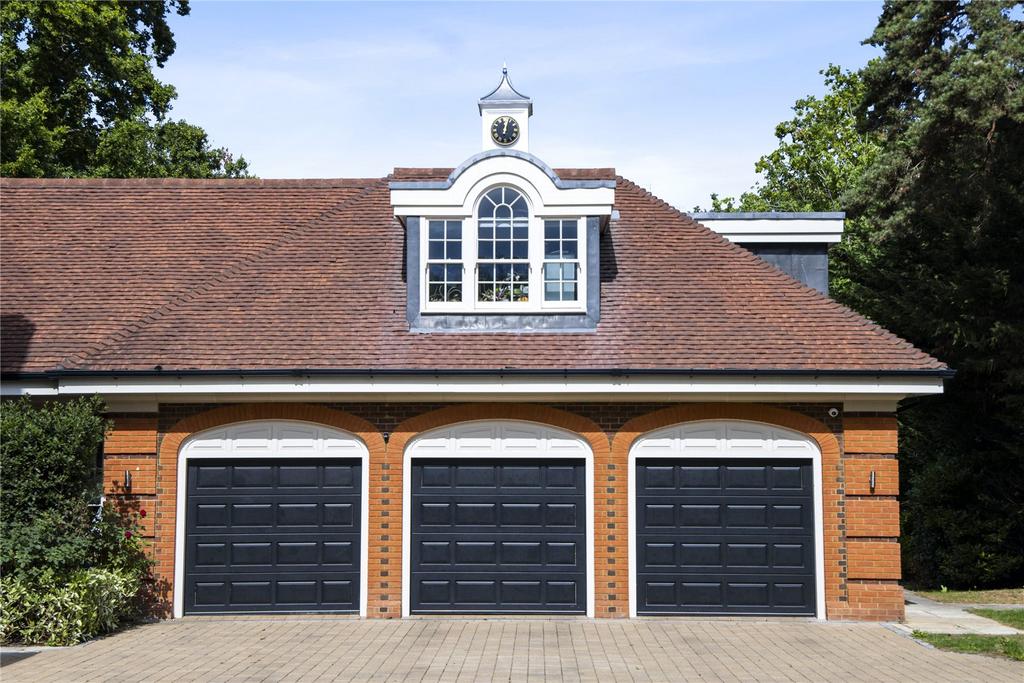 Garaging