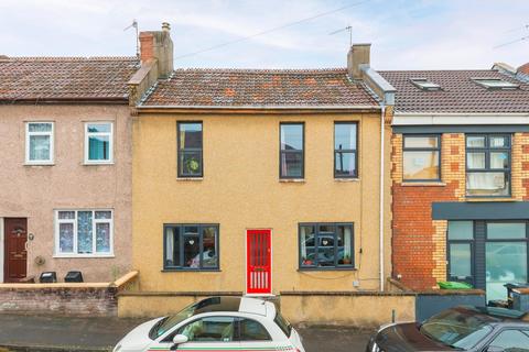 10 Agate Street, Bristol, BS3 3AG