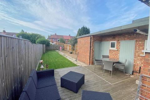 168 Hull Road, Hull, HU5 4AH