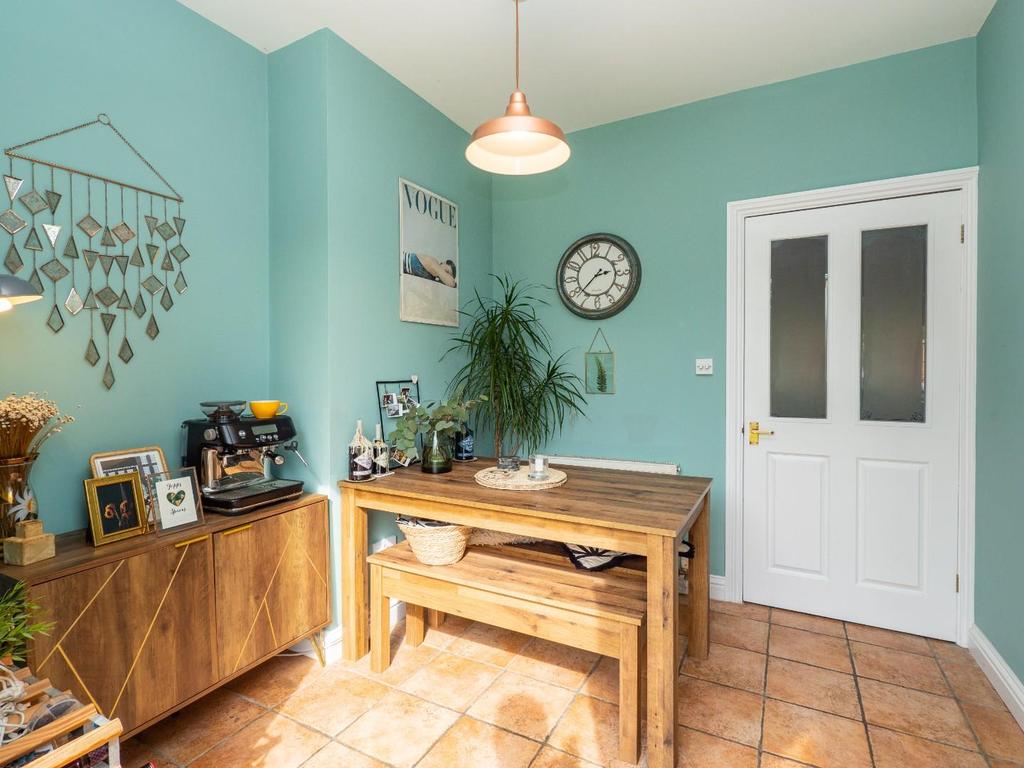 KITCHEN 3.jpg