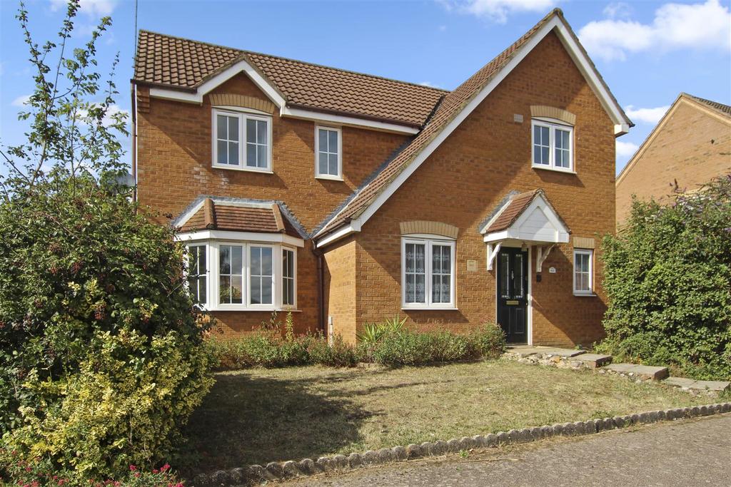 Lodge Way, Irthlingborough... 4 bed detached house £360,000