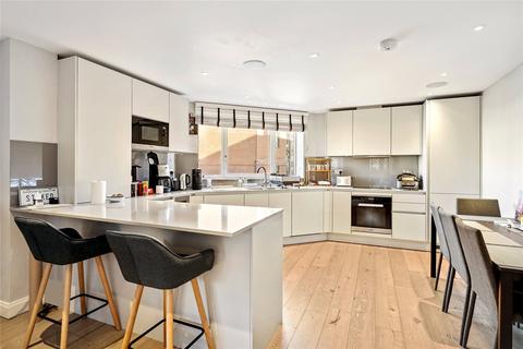 3 bedroom duplex to rent, Ashburnham Mews, Westminster, London, SW1P