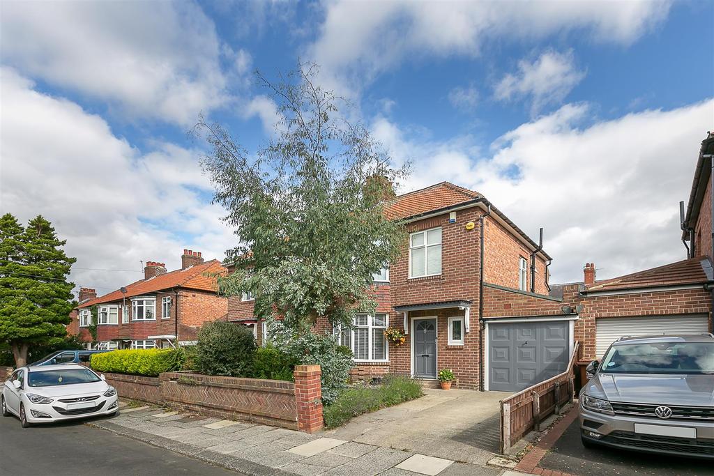 Powburn Gardens, Fenham, Newcastle upon Tyne 3 bed semidetached house
