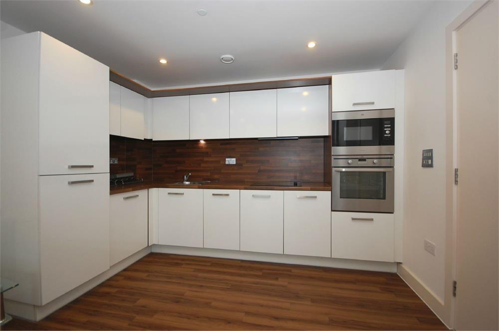 Kitchen 1.jpg