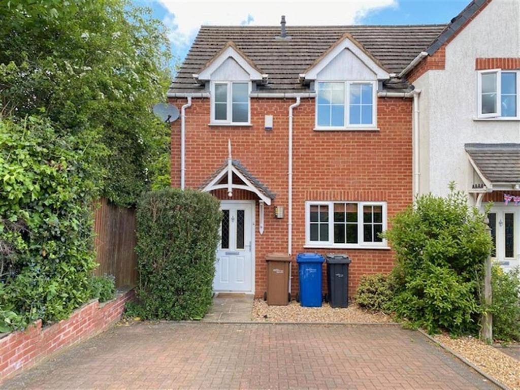 Ivy Gardens, Shenstone, Lichfield... 3 bed semidetached house £1,150 pcm (£265 pw)