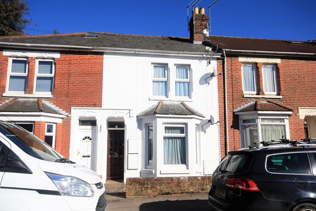 Hamilton Road, Eastleigh 1 bed flat £825 pcm (£190 pw)