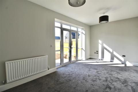 3 bedroom house to rent - Heritage Road, Kingswood, Hull