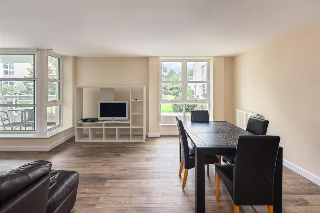 Living Area View 4