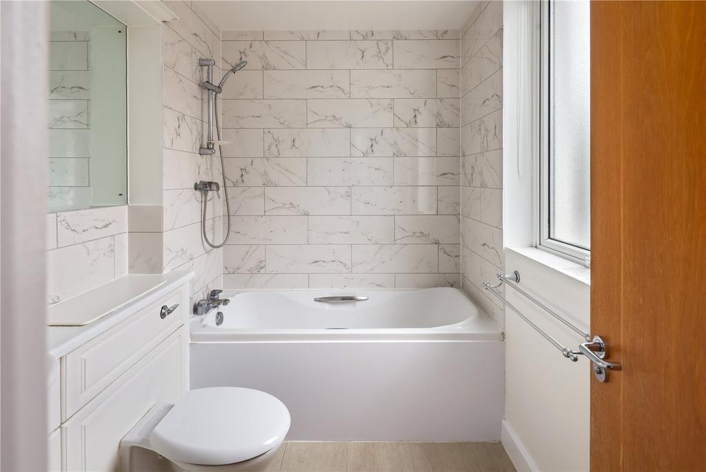En-Suite View 2
