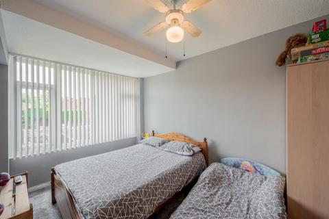 275 Bromley Lane, Kingswinford, DY6 8TB