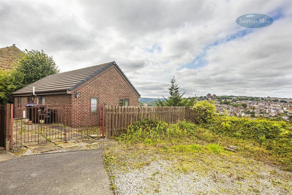 Providence Road, Walkley, S6 5BH 2 bed detached bungalow £190,000