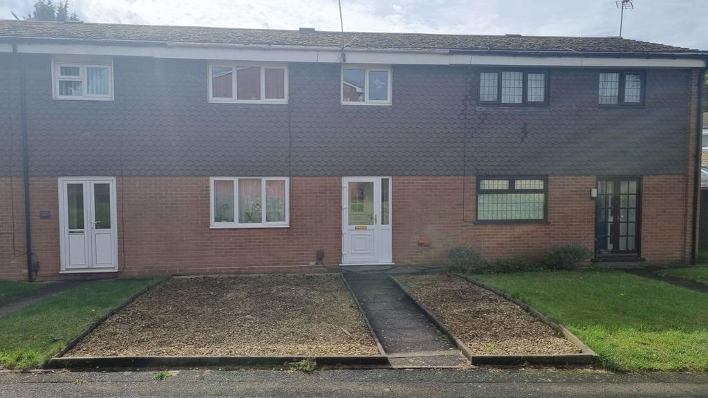 St Matthews Road, Oldbury 3 bed terraced house £825 pcm (£190 pw)