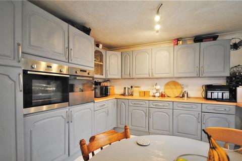 54 Acaster Drive, Garforth, Leeds, LS25 2BQ