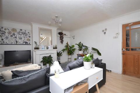 54 Acaster Drive, Garforth, Leeds, LS25 2BQ
