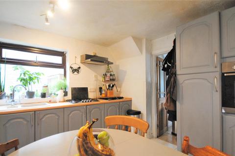 54 Acaster Drive, Garforth, Leeds, LS25 2BQ
