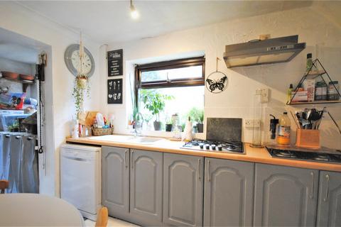 54 Acaster Drive, Garforth, Leeds, LS25 2BQ