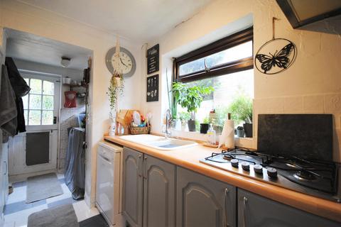 54 Acaster Drive, Garforth, Leeds, LS25 2BQ