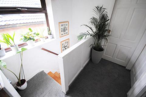 54 Acaster Drive, Garforth, Leeds, LS25 2BQ
